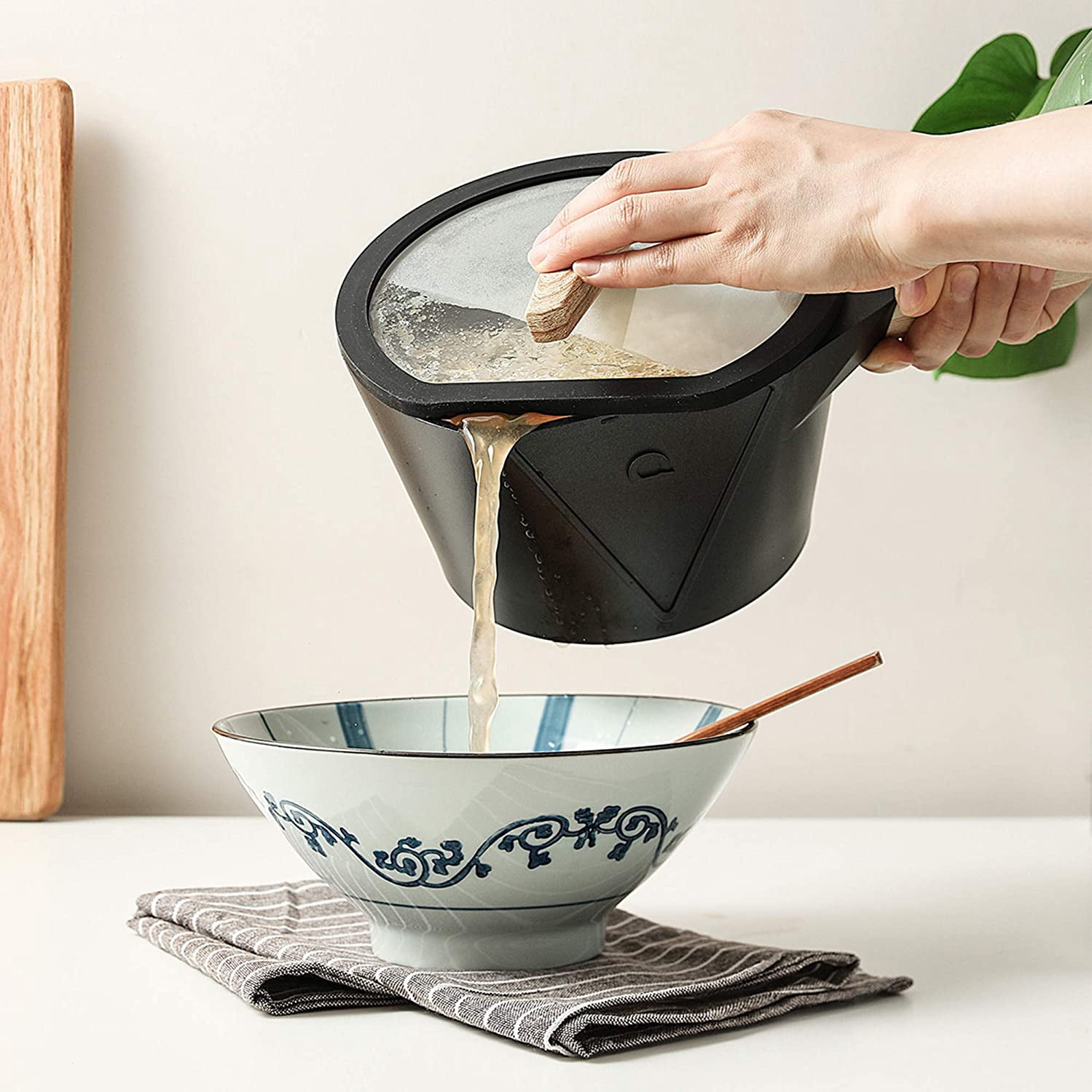 Sunday Chef 7” Nonstick Aluminum Sauce Pan with Non-Stick coating Glass Lid Smart Storage Design
