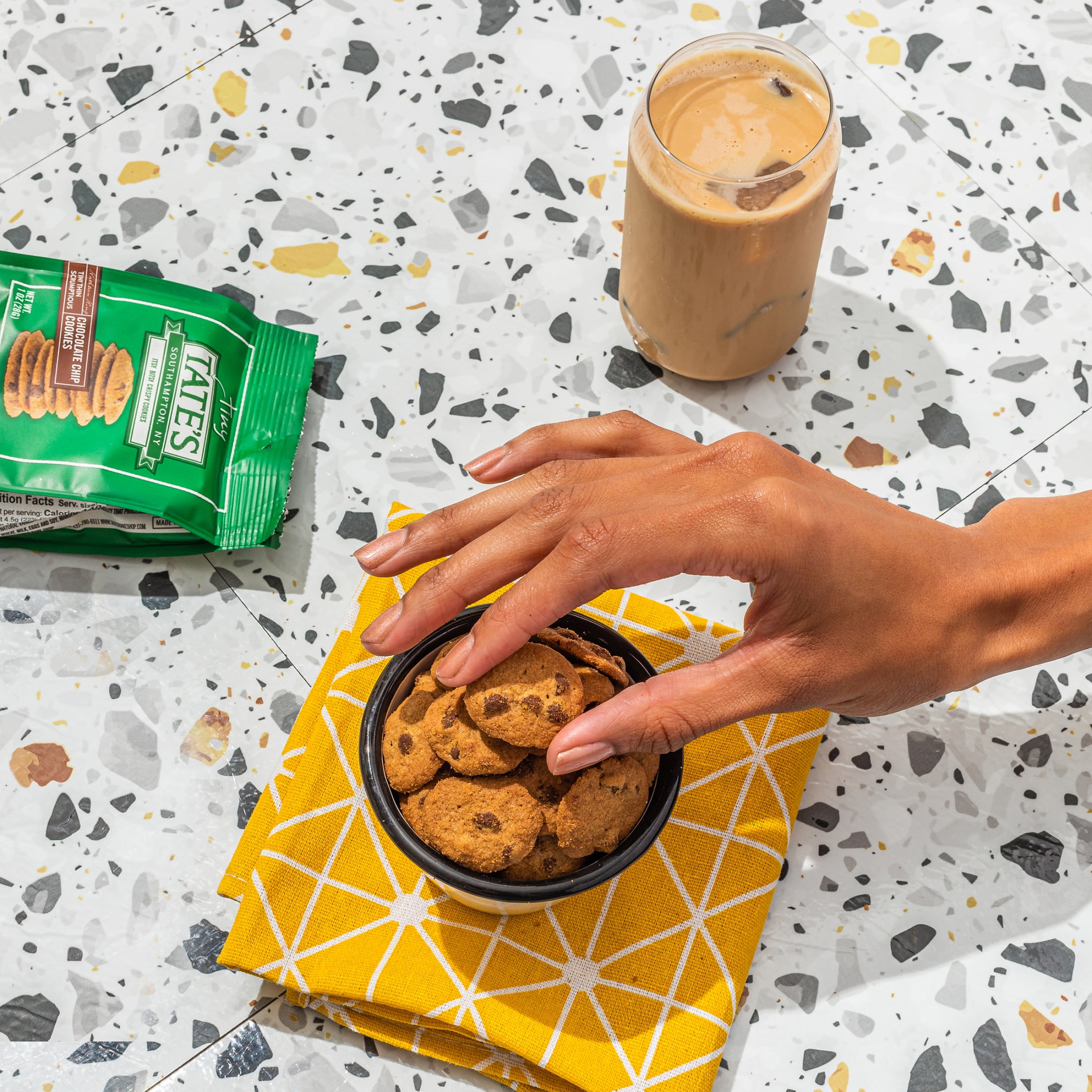 (11 pack) Tate's Bake Shop Tiny Chocolate Chip Cookies, 1 oz