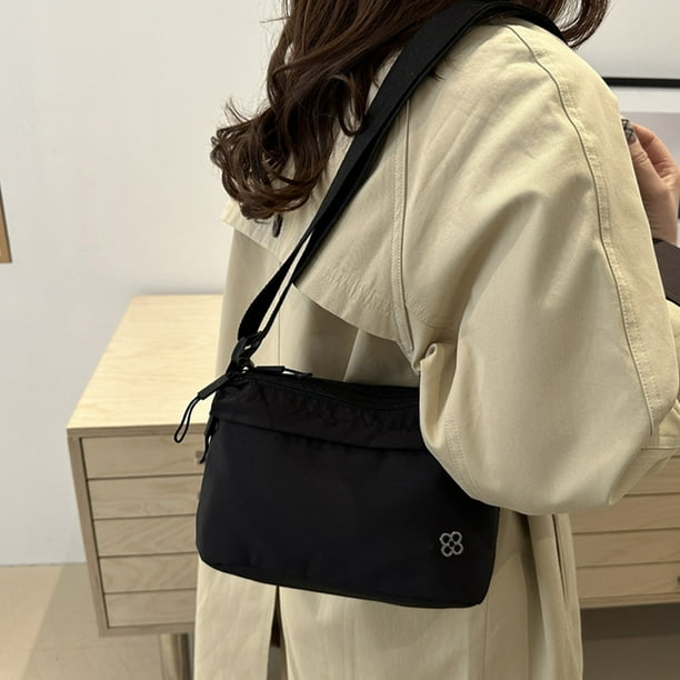 Small Bag Women's Fashionable Lightweight Casual Shoulder Bag Stylish Messenger Bag Small Square Bag
