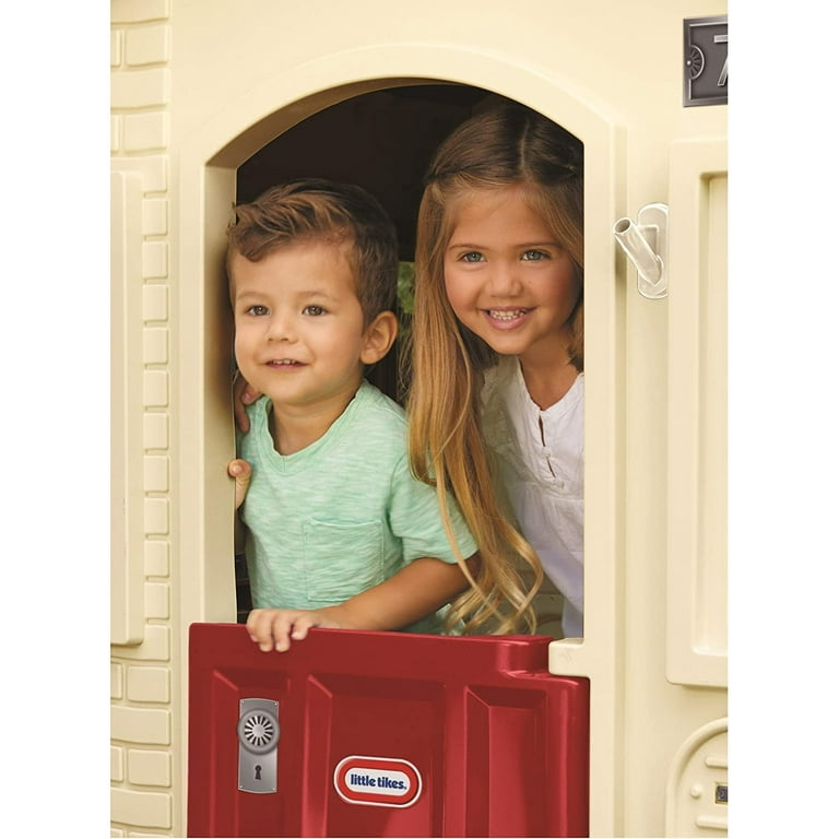 Little tikes hotsell red playhouse