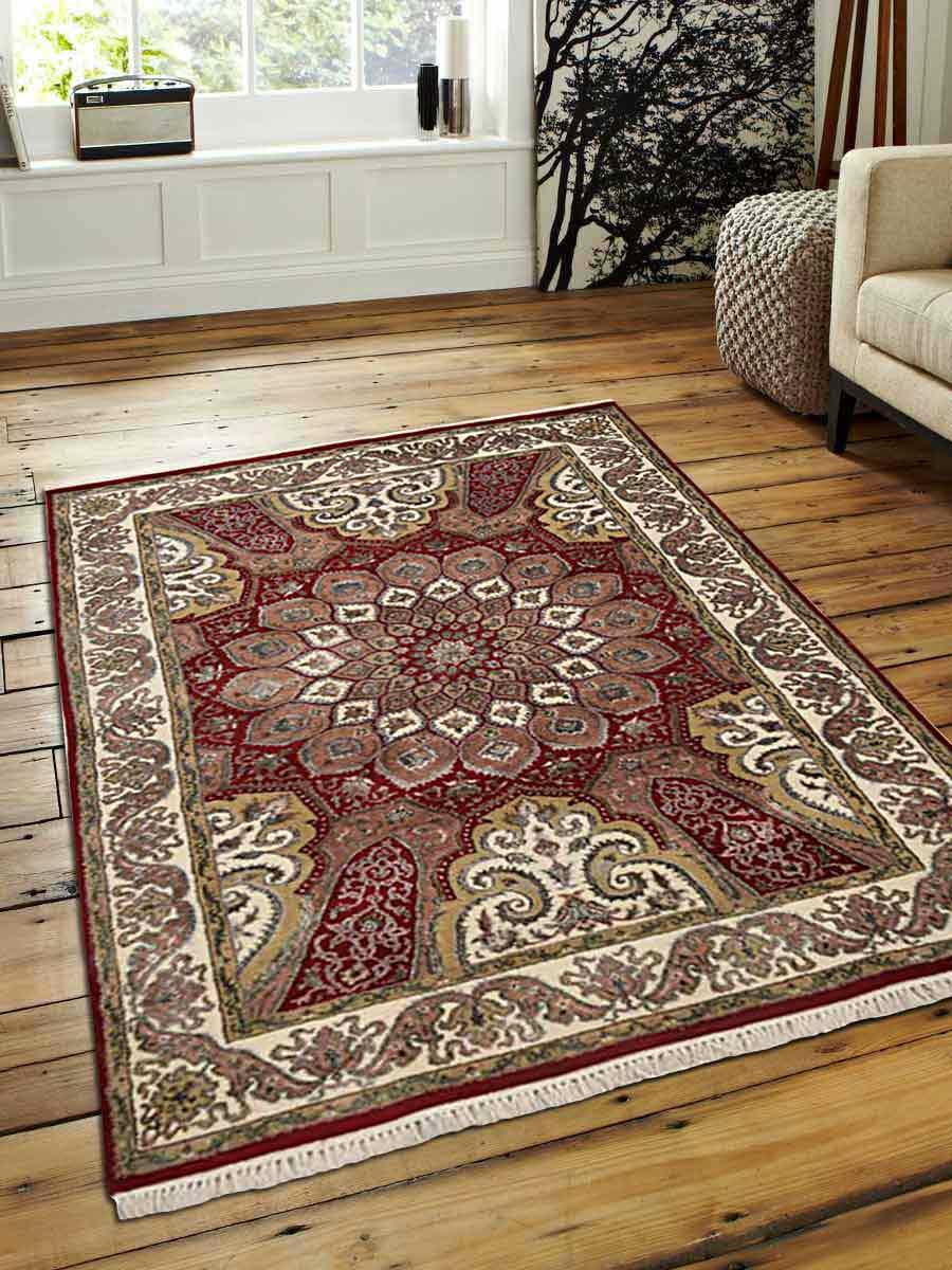Rugsotic Carpets Hand Knotted Isfahan Woolen 4' x 6' Vintage Area Rug