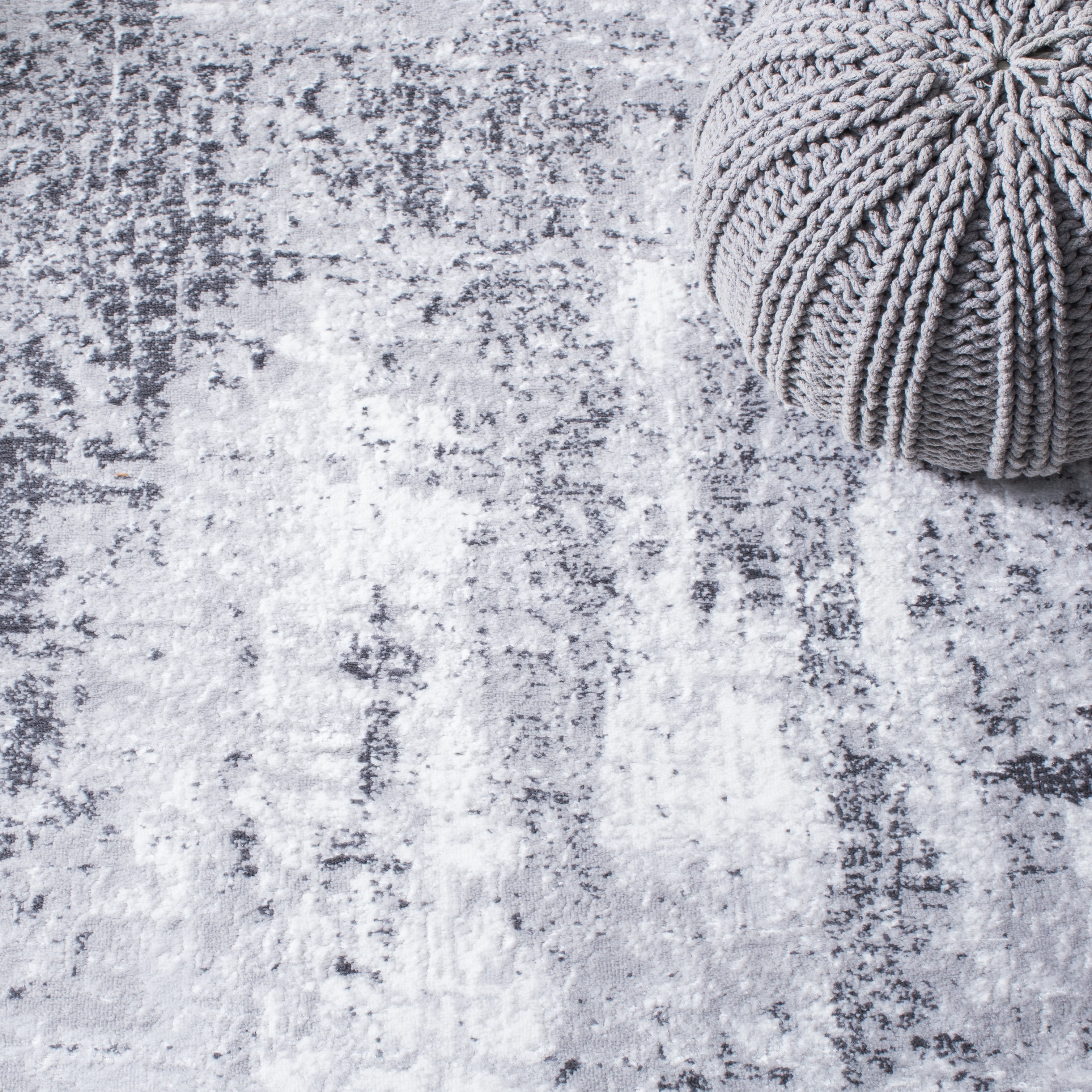 SAFAVIEH Amelia Boyce Abstract Area Rug, Gray/Ivory, 8' x 10'