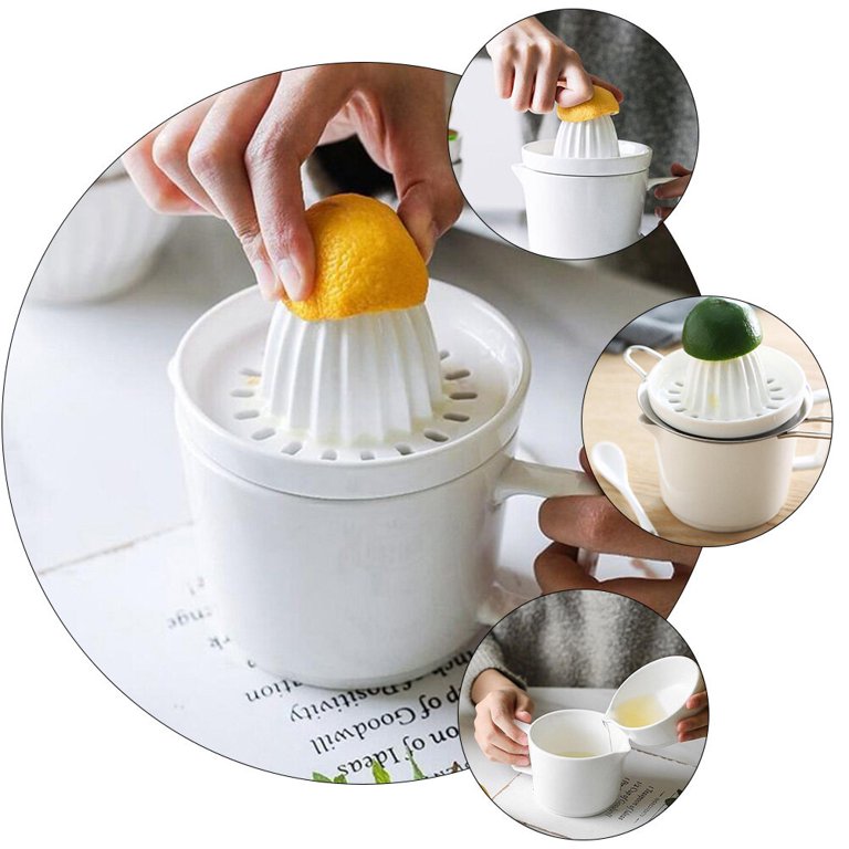 1pc Manual Juicer, Mini Portable Fruit Juicer, Handheld Extractor