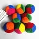 thumbnail image 3 of Juego de 20 pelotas de malabarismo de tela, divertido juguete para niños para interior y exterior (color aleatorio)., 3 of 7