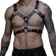 thumbnail image 1 of Arnés corporal con cadena de cuello cuero PU punk para hombres lencería BDSM traje bondage accesorio gótico carnaval y cosplay, 1 of 3
