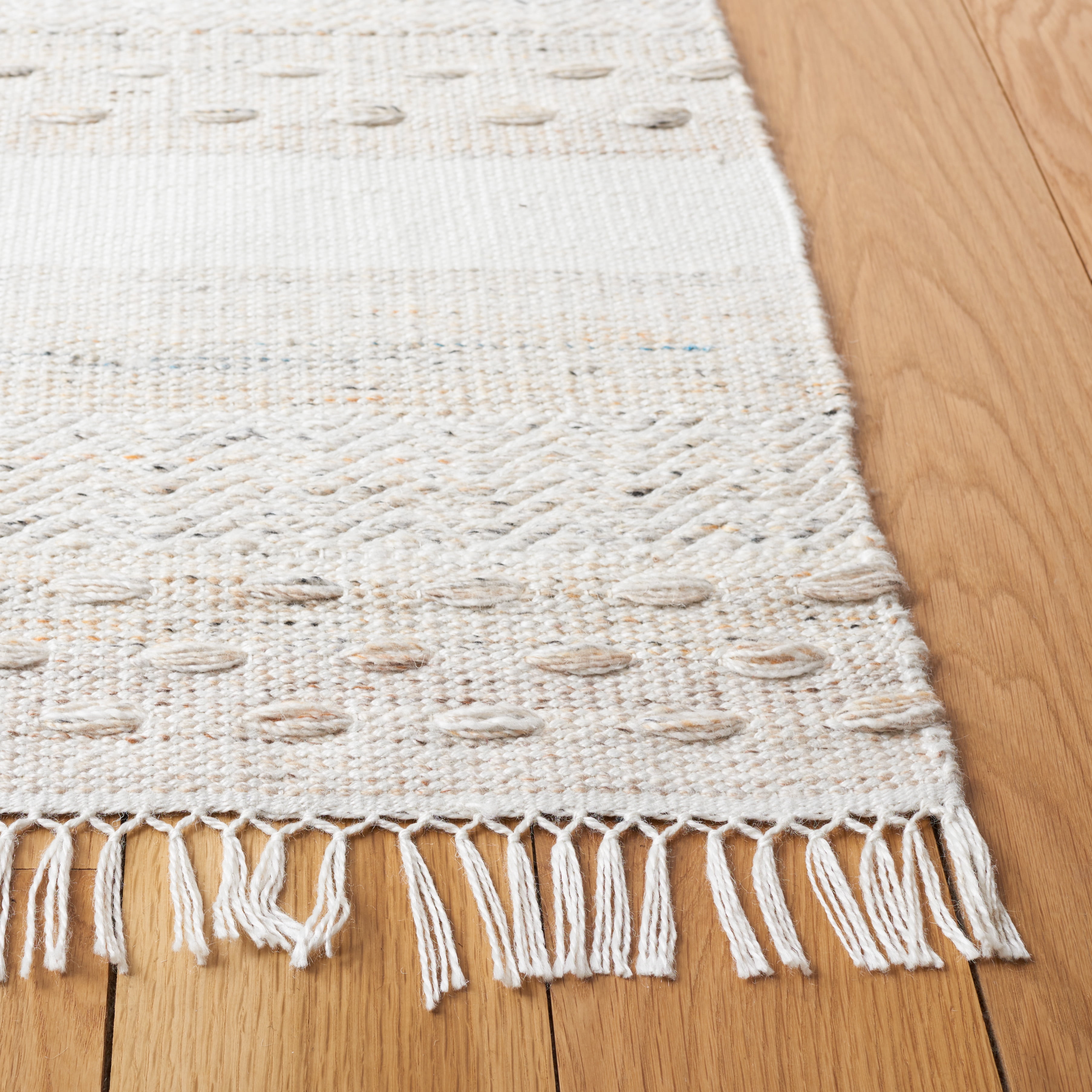 SAFAVIEH Striped Kilim Peyton Striped Polyester Area Rug, Beige/Ivory, 6' x 9'