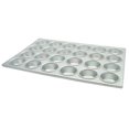 thumbnail image 1 of Winco Muffin 24 Tasses en Aluminium, Trous de 2-3/4 Po, Argent, 1 of 1