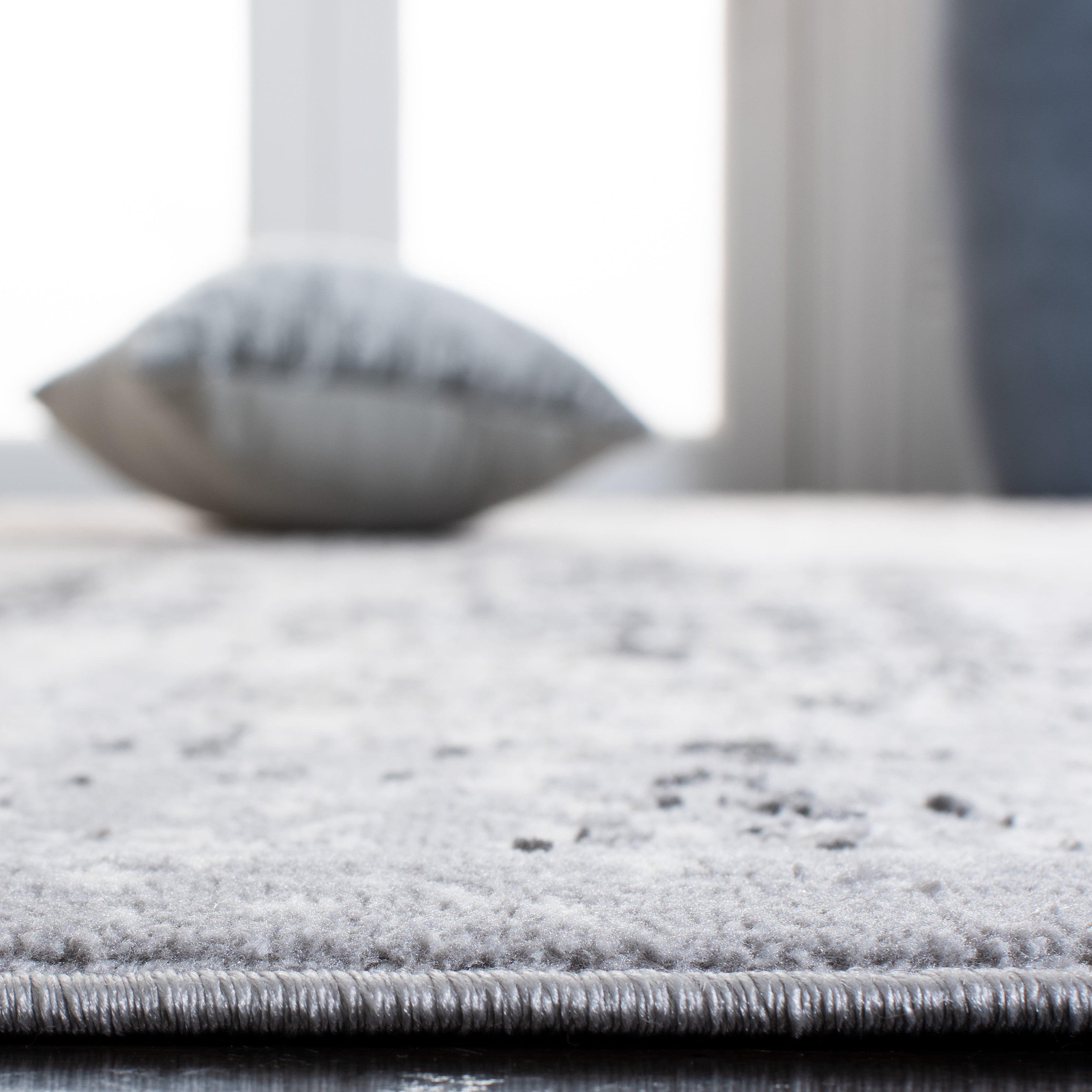 SAFAVIEH Lagoon Regena Abstract Area Rug, Ivory/Grey, 8' x 10'