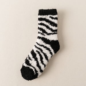 Chaussettes Une paire de femmes Casual animaux imprimé motif coton Lady Chausse Tube Chaussée confortable Chausettes de sport