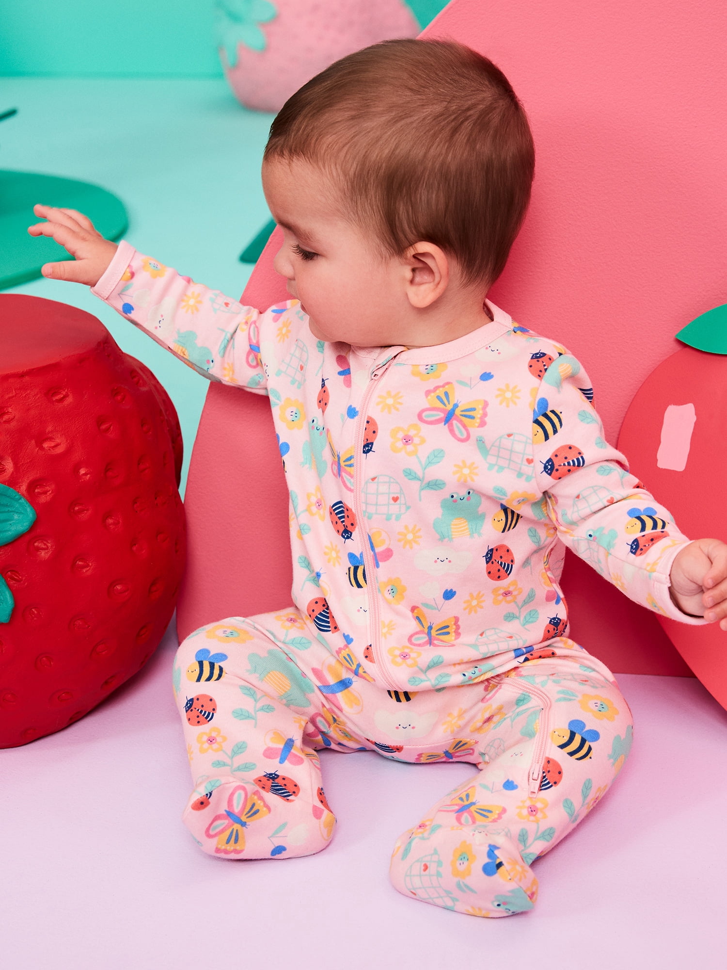 Garanimals Baby Girl Cotton Footed Sleep & Play Pajamas, Graphic Prints, 2-Pack, Sizes Newborn - 9M