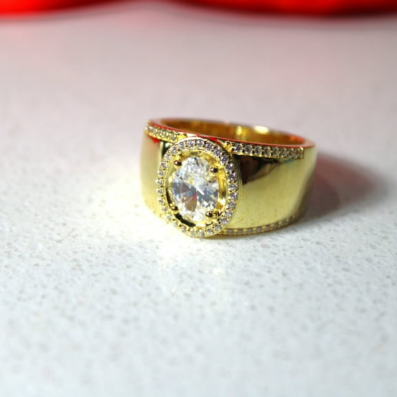 18k Gold-Plated .925 Sterling Silver Mens Oval lab-created Diamond Ring
