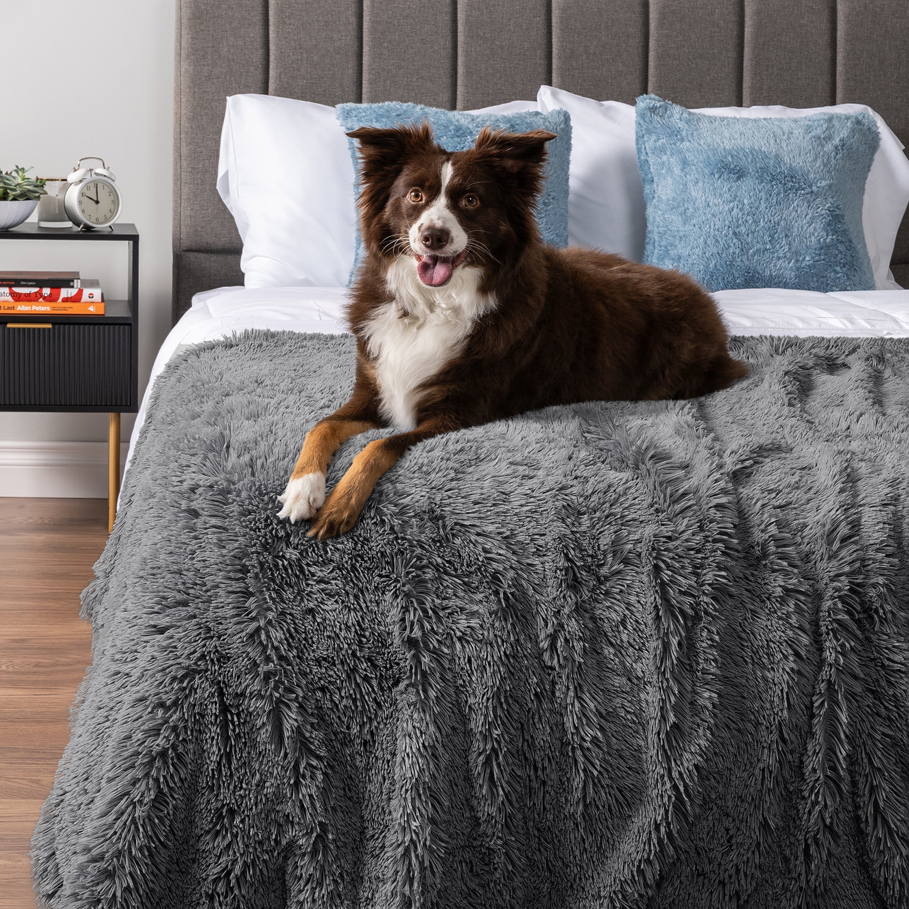 PetAmi WATERPROOF Dog Blanket For Large Dog, Calming Pet Blanket Bed Couch Cover Protector, Washable Sherpa Faux Fur Throw for Sofa Furniture Protection, Soft Fluffy 60x80 Gray