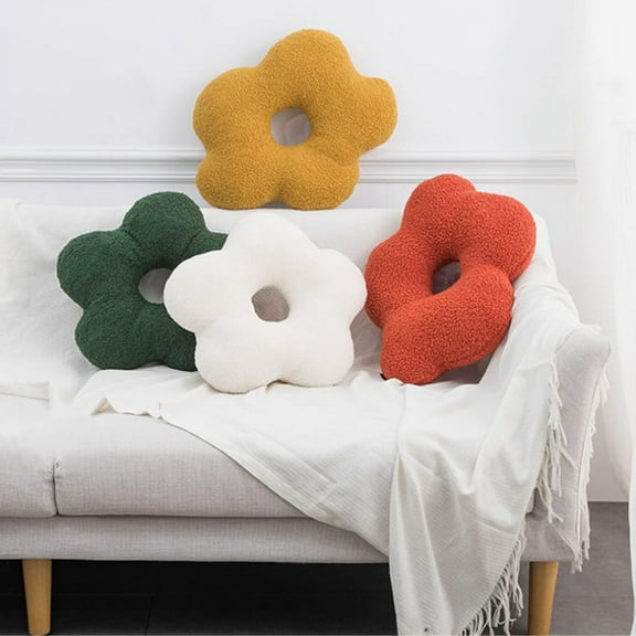 Small Daisy Shaped Pillow Nordic Wind Pillow Plush Sofa Living Room Bedside Cushion Bay Window Pillow White