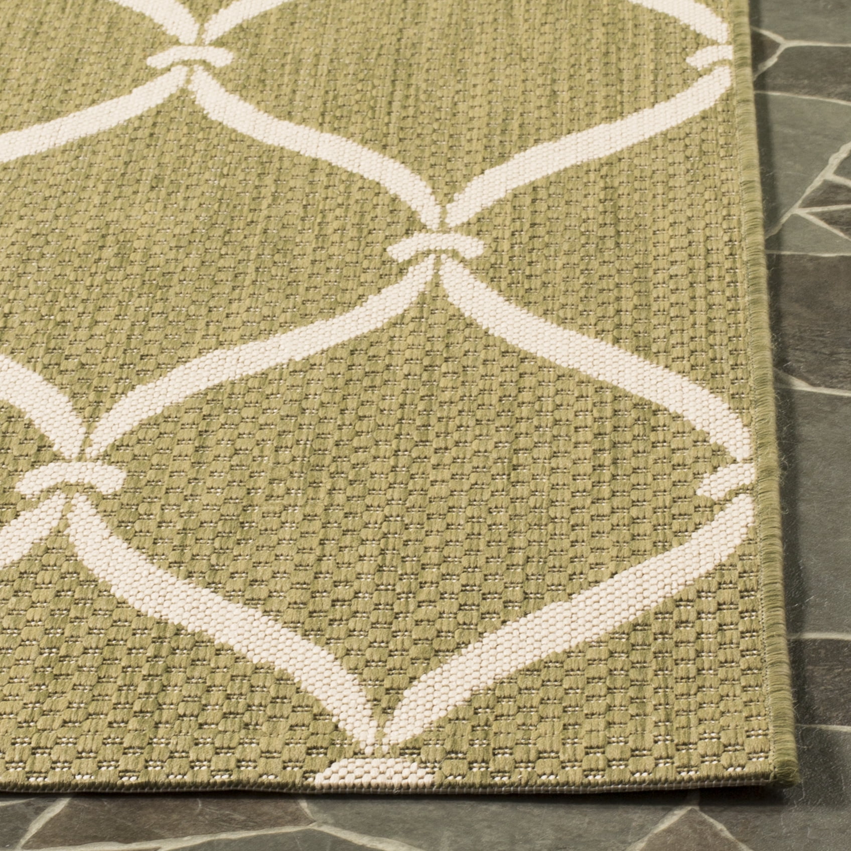 SAFAVIEH Courtyard Linnet Geometric Indoor/Outdoor Area Rug, Green/Beige, 9' x 12'