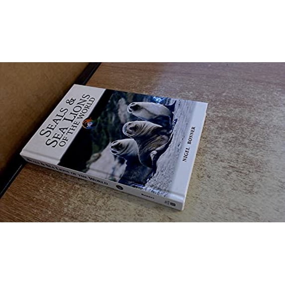 Pre-Owned Of the World: Seals and Sea Lions of the World (Hardcover)