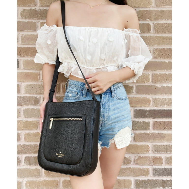 Pebbled leather top 2025 zip crossbody bag