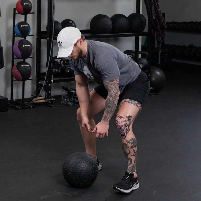 Titan Fitness 40lb Rubber Tread Slam Ball photo 7