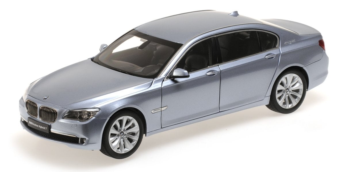 bmw 7 series diecast models