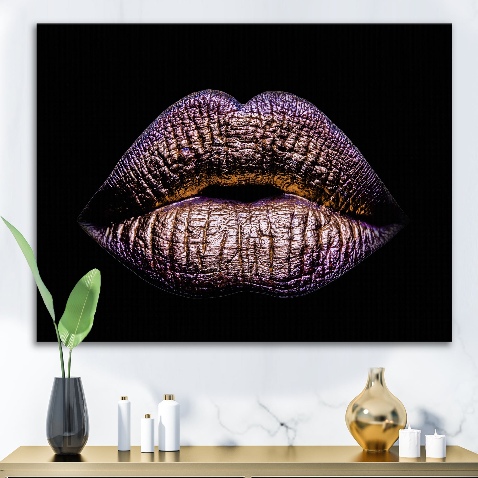 Designart ' Sexy Golden Metallized Woman Lips V ' Modern Canvas Wall Art Print