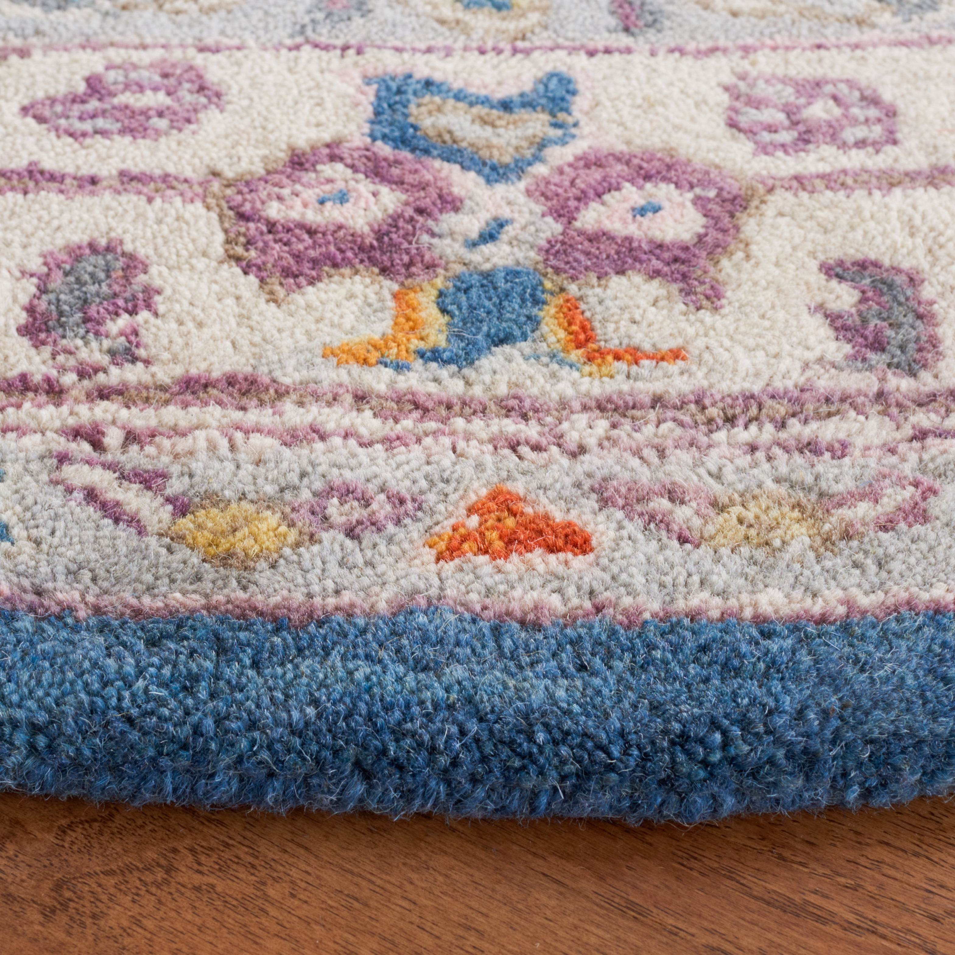 SAFAVIEH Anatolia Dalton Oriental Wool Area Rug, Blue/Ivory, 6' x 6' Round