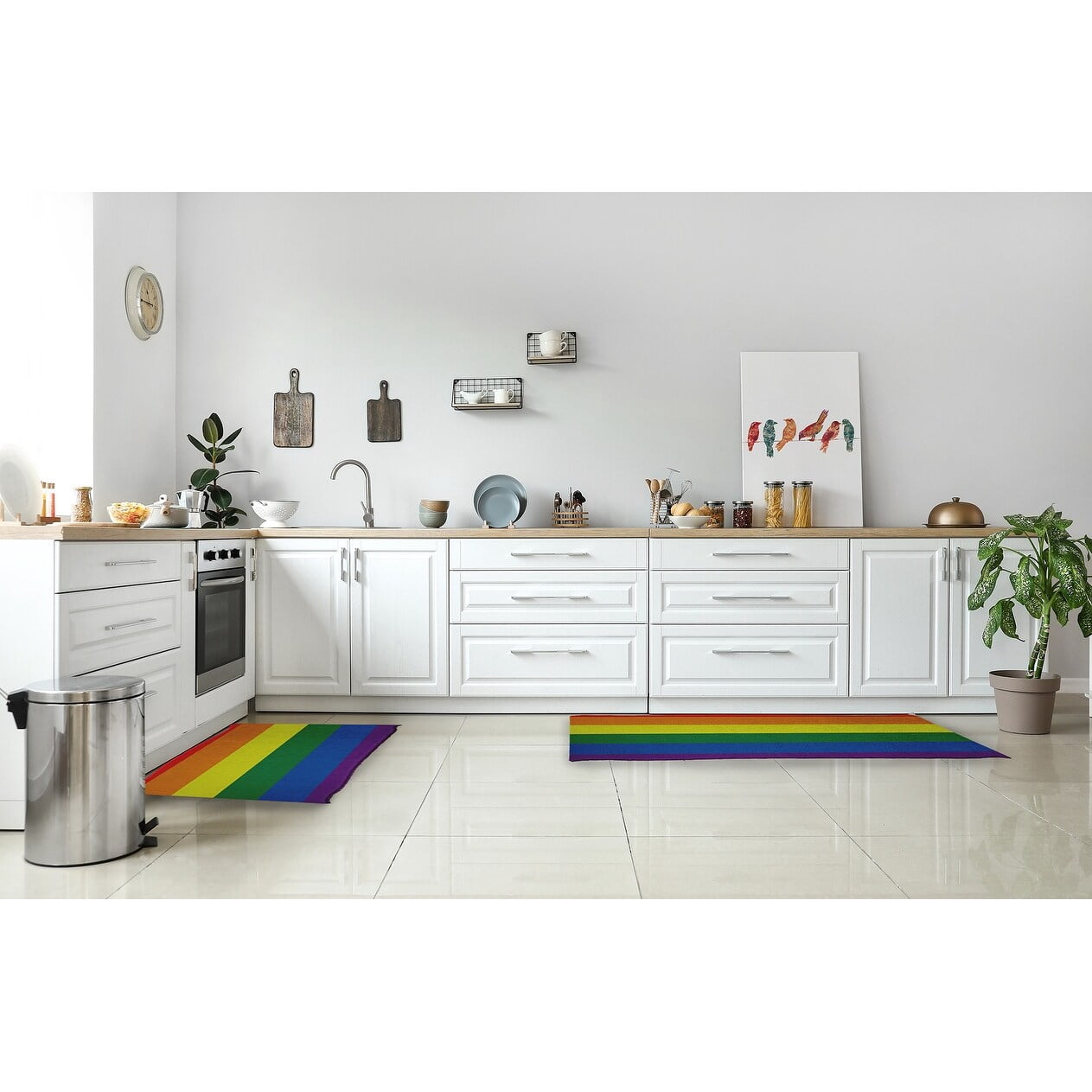 Simply Daisy 2' x 3' Pride Chenille Rug