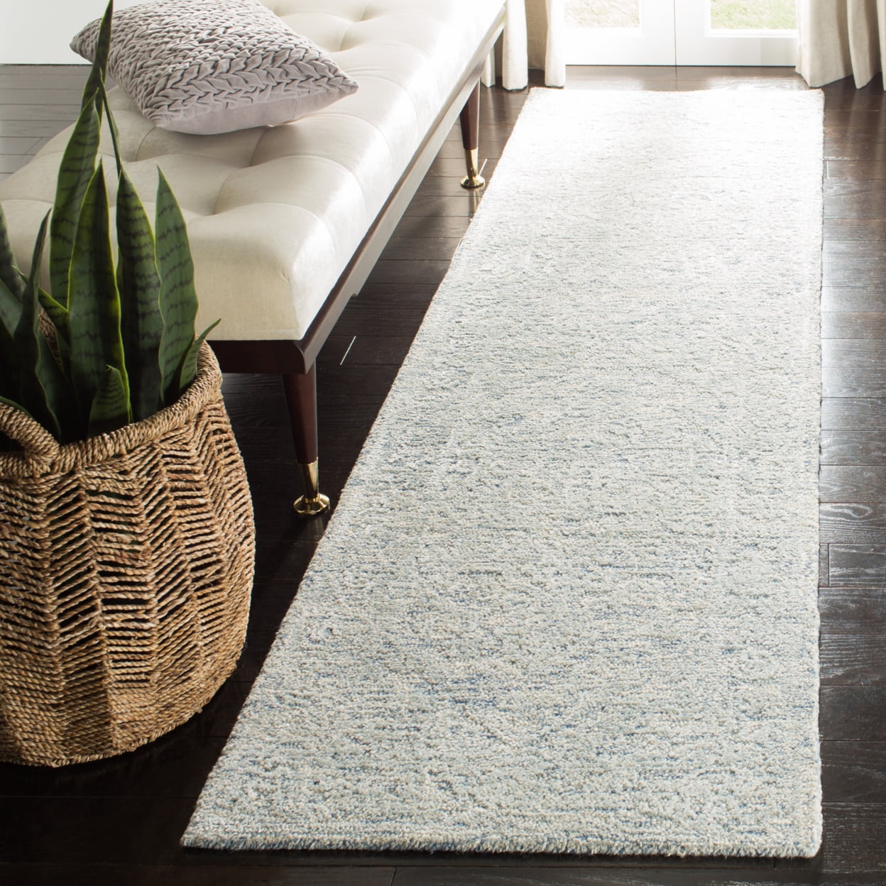 SAFAVIEH Glamour Evaline Abstract Area Rug, Blue/Ivory, 3' x 5'