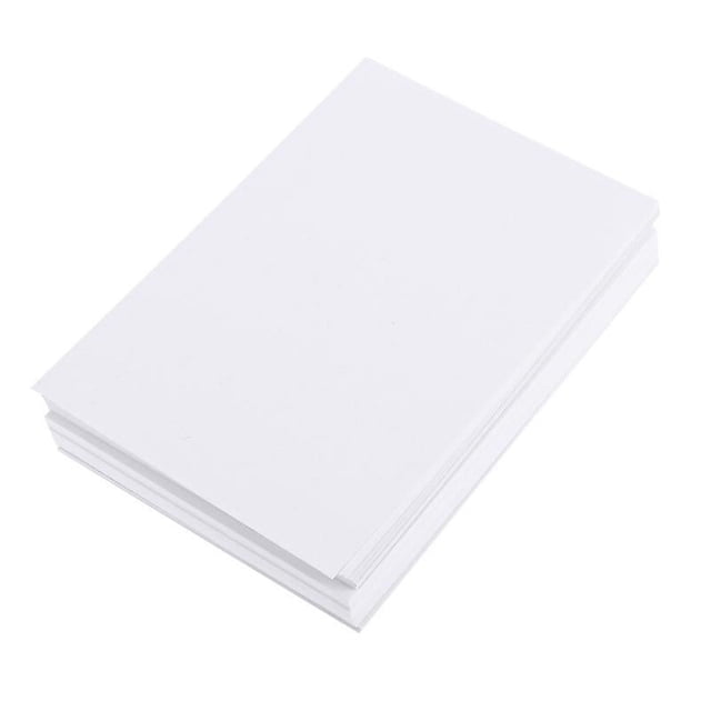 100 piezas de papel de dibujo.