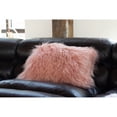 thumbnail image 4 of Moe's Coussin en Fourrure d'Agneau en Rose, 4 of 5