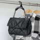 thumbnail image 3 of Ganchos para bolsos de acrílico, perchero para ropa, bolso de mano, armario, mochila, bolso de mano (negro, gris, 6 unidades), 3 of 5