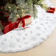 thumbnail image 1 of Falda para árbol de Navidad de 48 pulgadas/122 cm para decoración de fiestas navideñas, color blanco, con lentejuelas plateadas y copos de nieve, 1 of 5