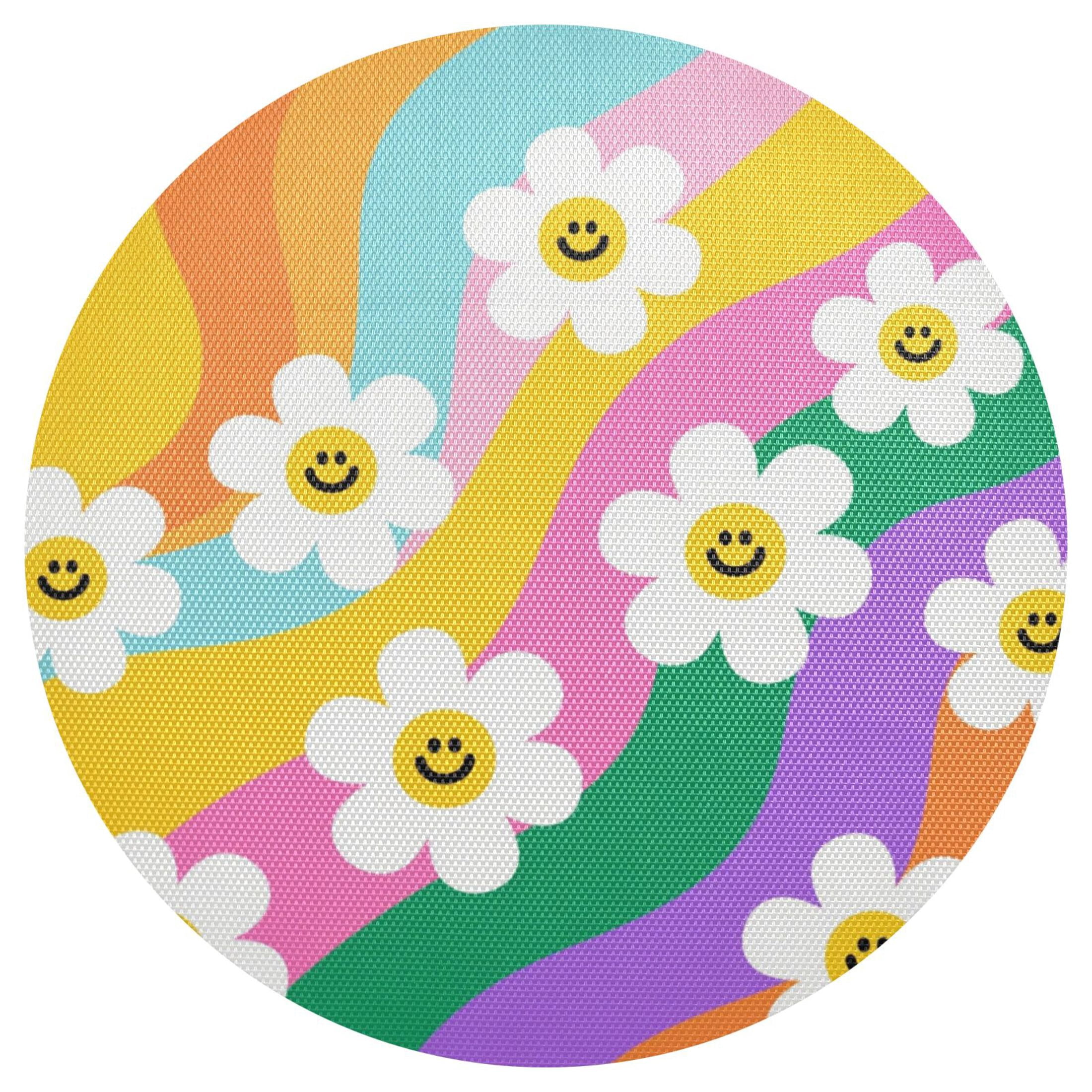 15.4 Inch Round Woven Placemats set of 6 for Dining Table Washable Heat Resistant Table Mats Non-Slip Washable Table Pad for Home Kitchen Decor Smiley Daisy on Rainbow Background