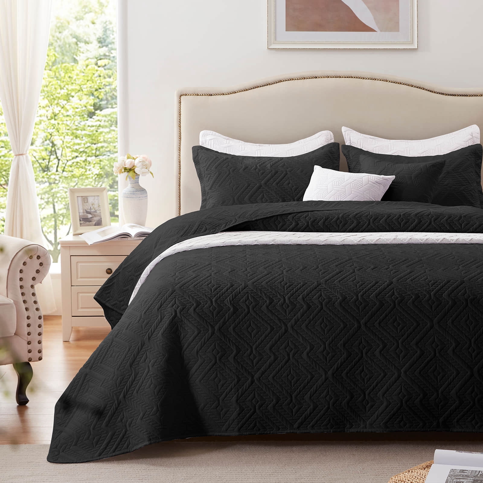 Quilt Set King Size 3 Pieces, Lightweight Black Bedspread-98''x106'', Soft Microfiber Summer Quilt/Coverlet,Luxurious Warm Bedding Sets for All Seasons (Includes 1 Quilt, 2 Shams)