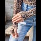 thumbnail image 5 of Top de Larga con Encaje Floral y Cuello Alto para Mujer Caqui XL, 5 of 9