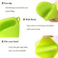 thumbnail image 3 of 1 par de mini manoplas de silicona para horno, agarraderas para cocina, color verde, 3 of 4