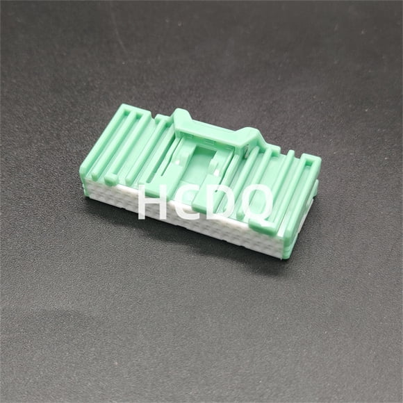 10 PCS Original and genuine 6098-5297 automobile connector plug housing supplied from stock