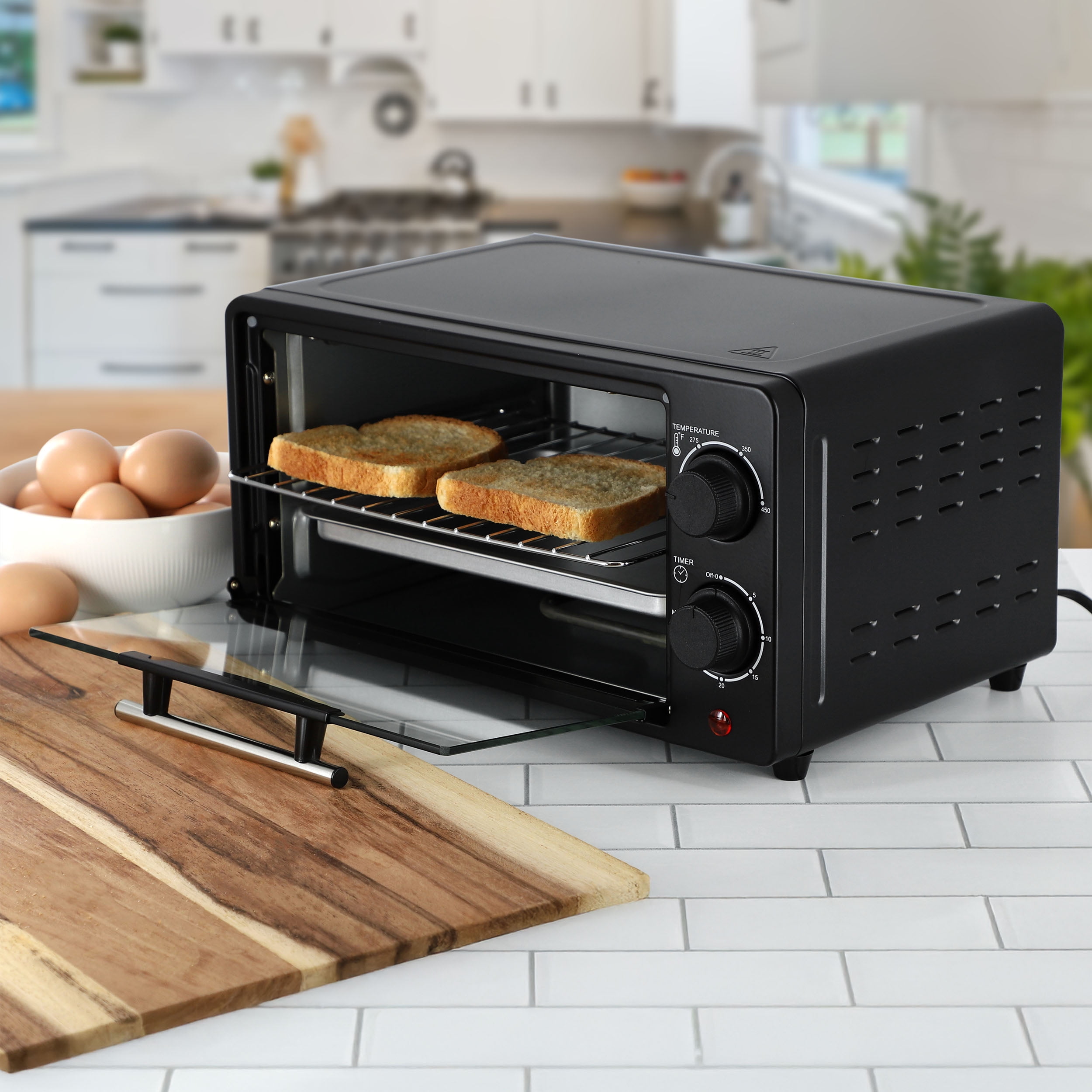 MegaChef 9 Quart Electric Counter Top Toaster Oven in Black