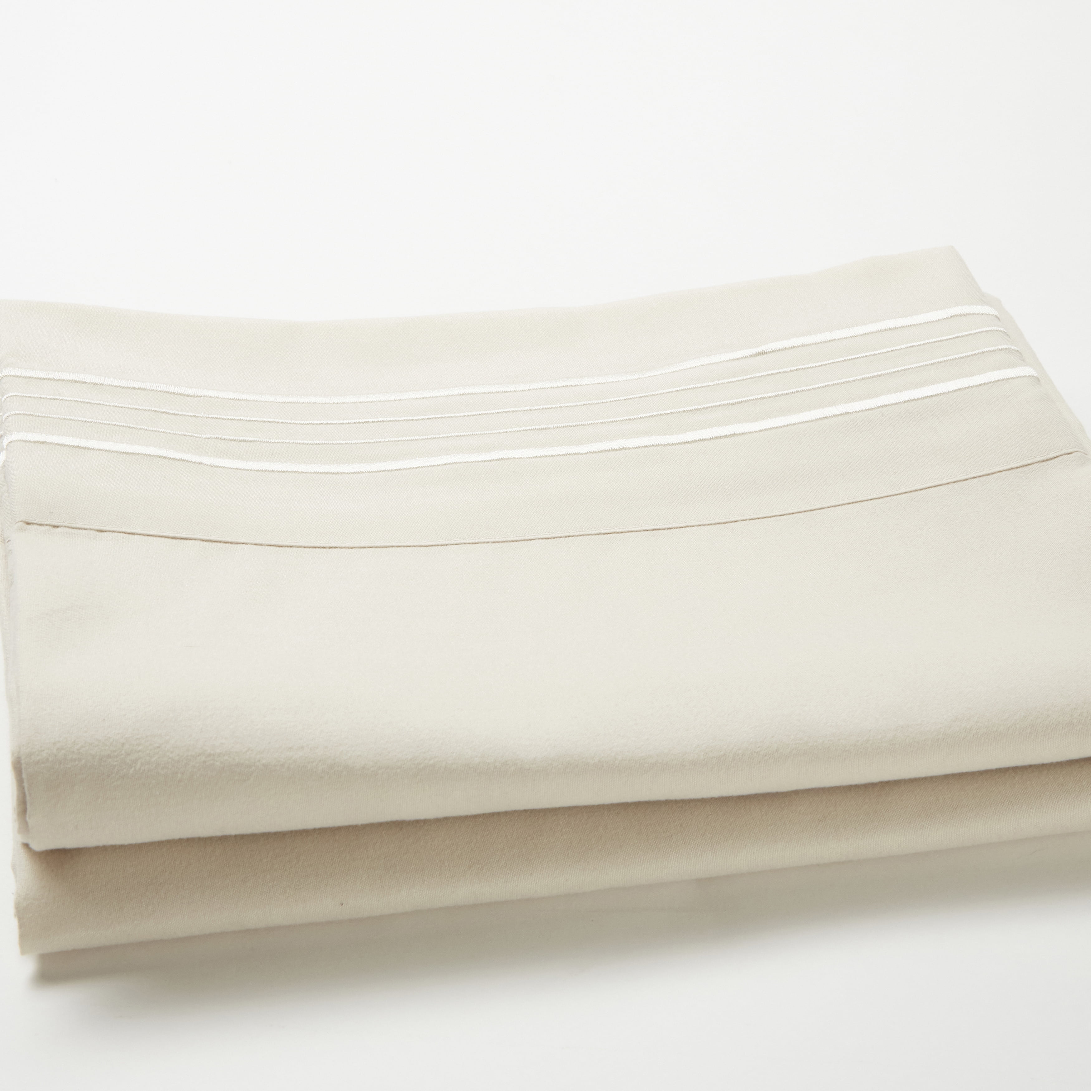 Linum Home Textiles 1800 TC Brushed Microfiber Standard Pillowcase (2PC Set) with 4 Line Embroidery