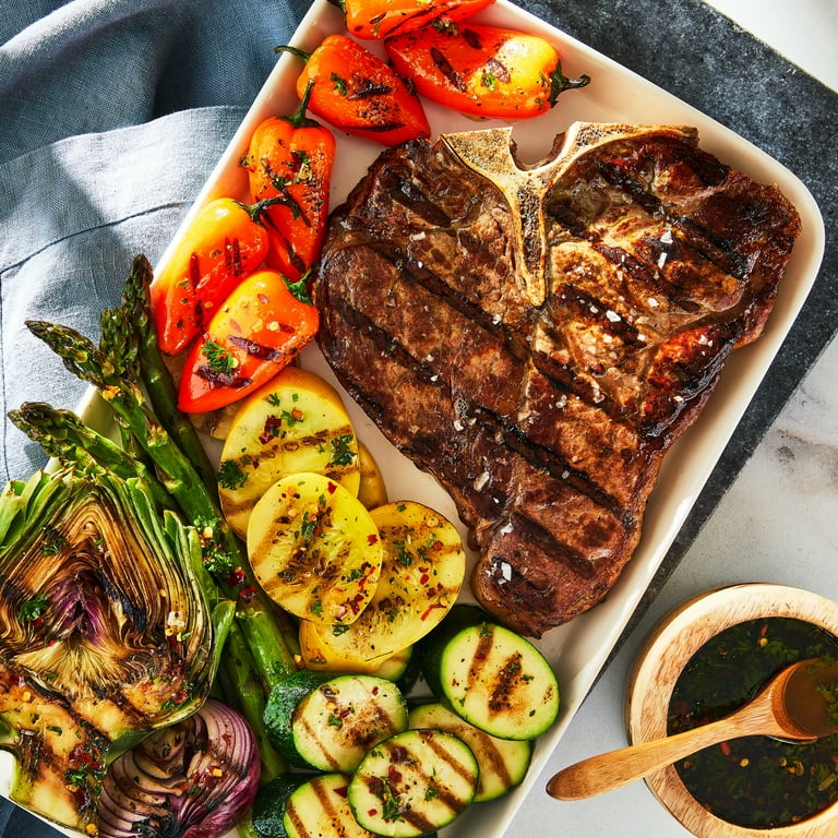 Porterhouse Steak, Choice Angus Beef, Bone-In Steak per Tray