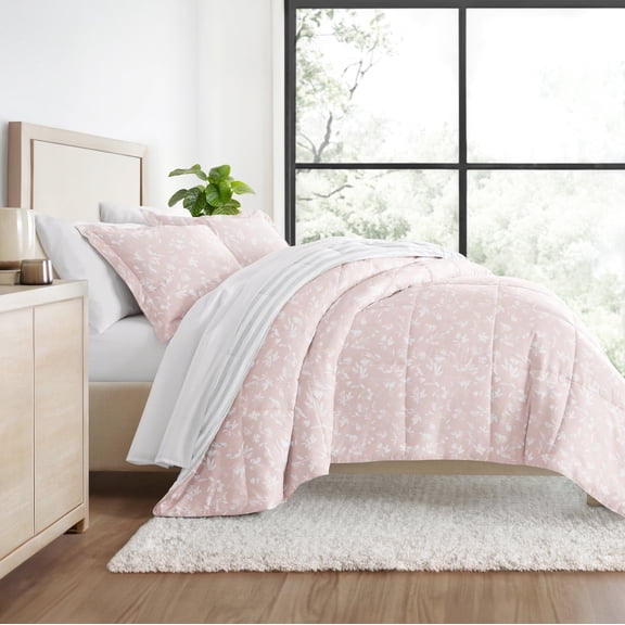 All Season Ultra Soft Comforter Set Lightweight Bedding in Pressed Flowers for Full/Queen Size by Comfort Canopy