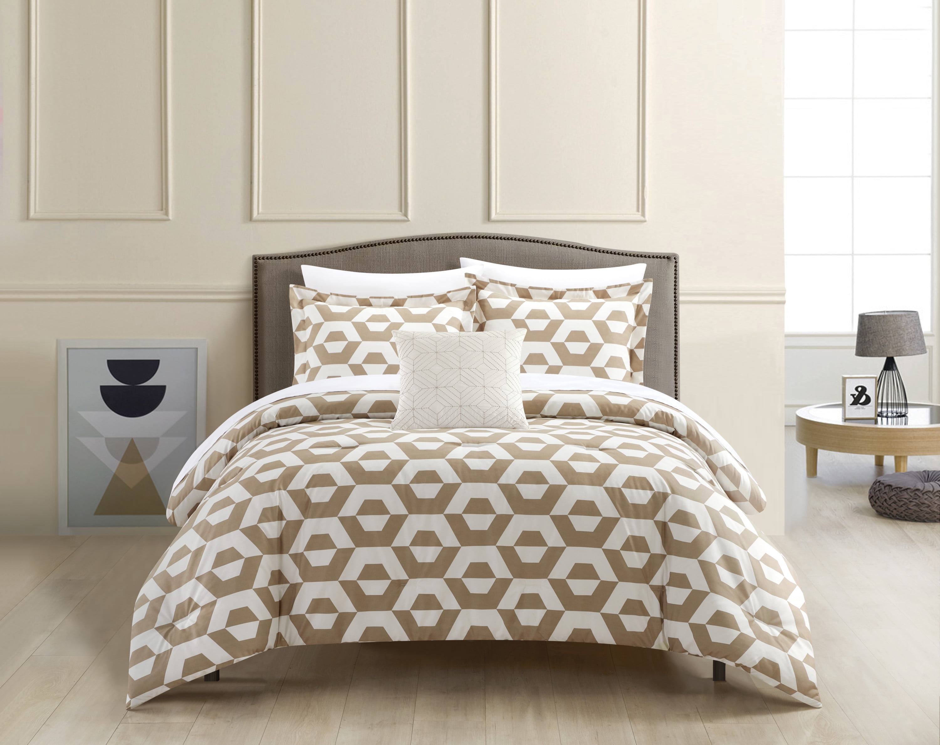 Geometric Comforter Set, Queen, Beige 
