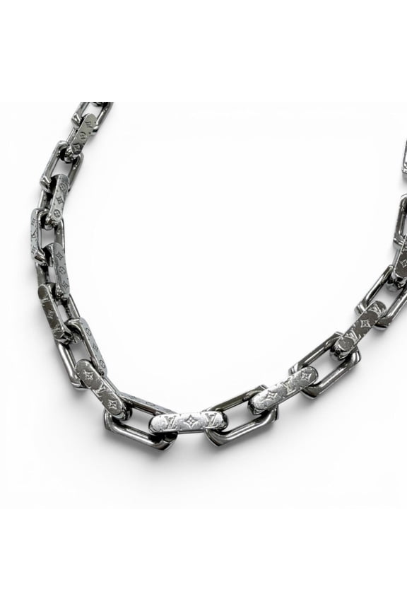 Pre-Owned LOUIS VUITTON M00307 Collier Chain Monogram Necklace, Silver, Made in Italy, 2022...
