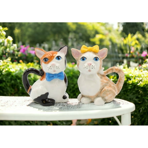 Hand Painted Ceramic Cat Salt and Pepper Shakers Gift for Cat