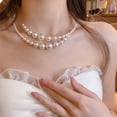 thumbnail image 4 of Hioecau Collier Ras du Cou en Fausse Perle pour Femmes, Collier Ras du Cou à Manchette Ouverte, Collier Ras du Cou en Perles Rondes Blanches, Bijou Ras du Cou Chunky, Cadeau pour Elle, 4 of 8