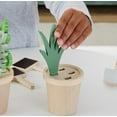 thumbnail image 3 of Fisher-Price Coffret Plantes en bois, avec outils, 12 éléments, 3 of 6
