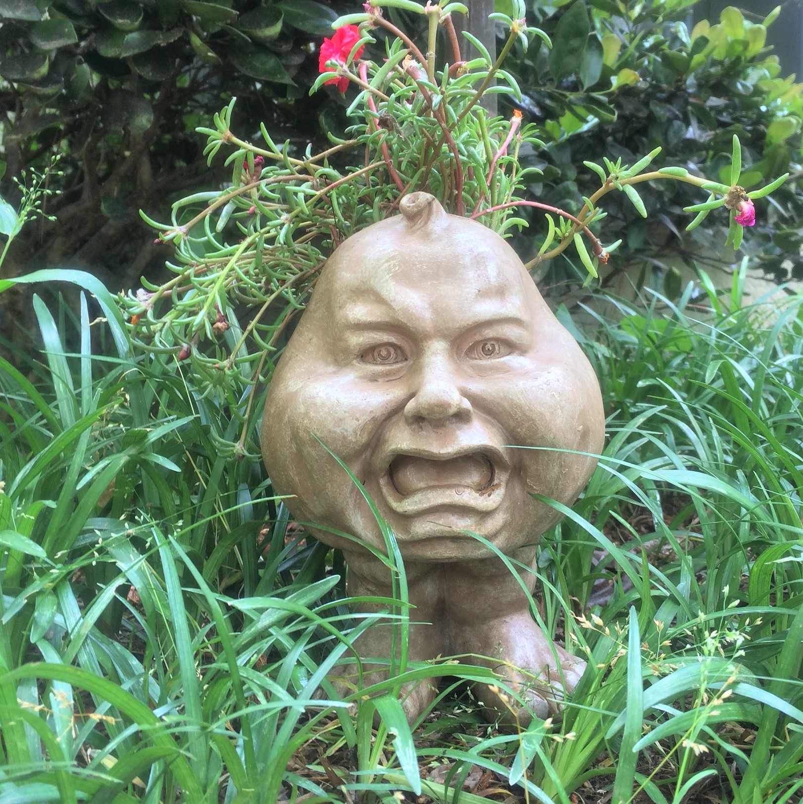 Homestyles Stone Wash Crying Brother the Muggly Statue Face Planter Pot