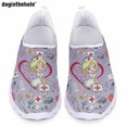 thumbnail image 1 of Doginthehole - Zapatos de enfermería con dibujos animados de color degradado para mujer, calzado informal de malla transpirable para verano, cómodos y planos, 1 of 5