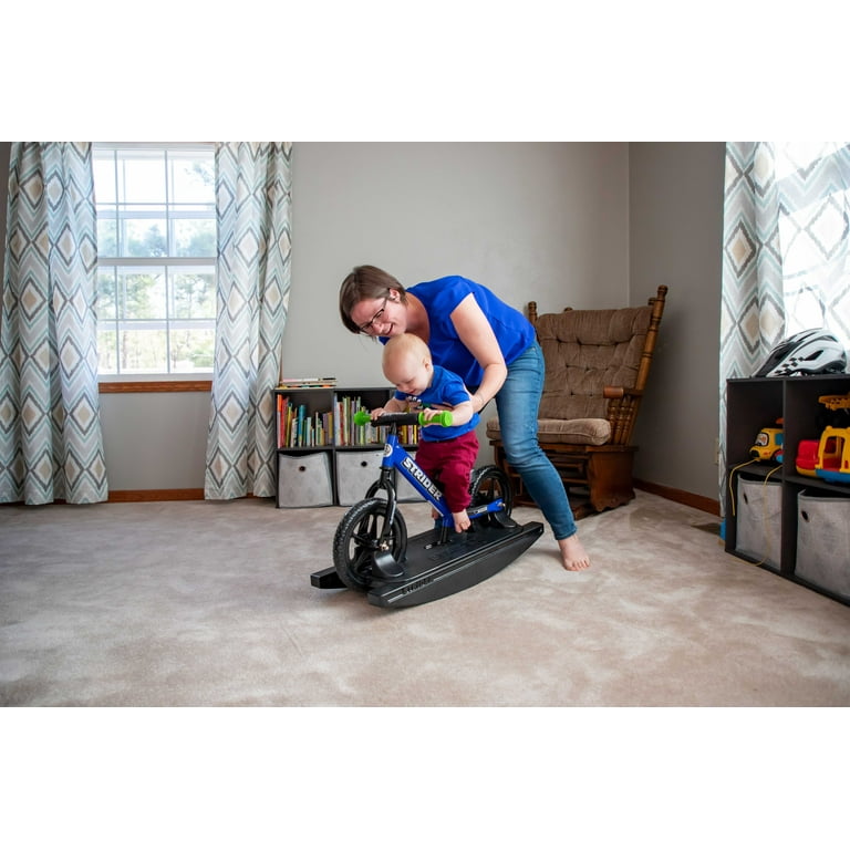 STRIDER 12ブルー Strider 12 Sport Balance Bike - Blue – Bicycle Warehouse