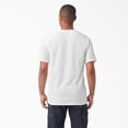 thumbnail image 2 of Camiseta Dickies de manga corta con bolsillo y tecnología de enfriamiento, blanca, talla M, 2 of 5