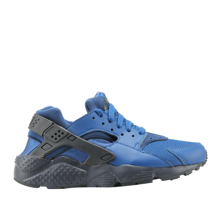 Nike huarache 2025 boys size 5