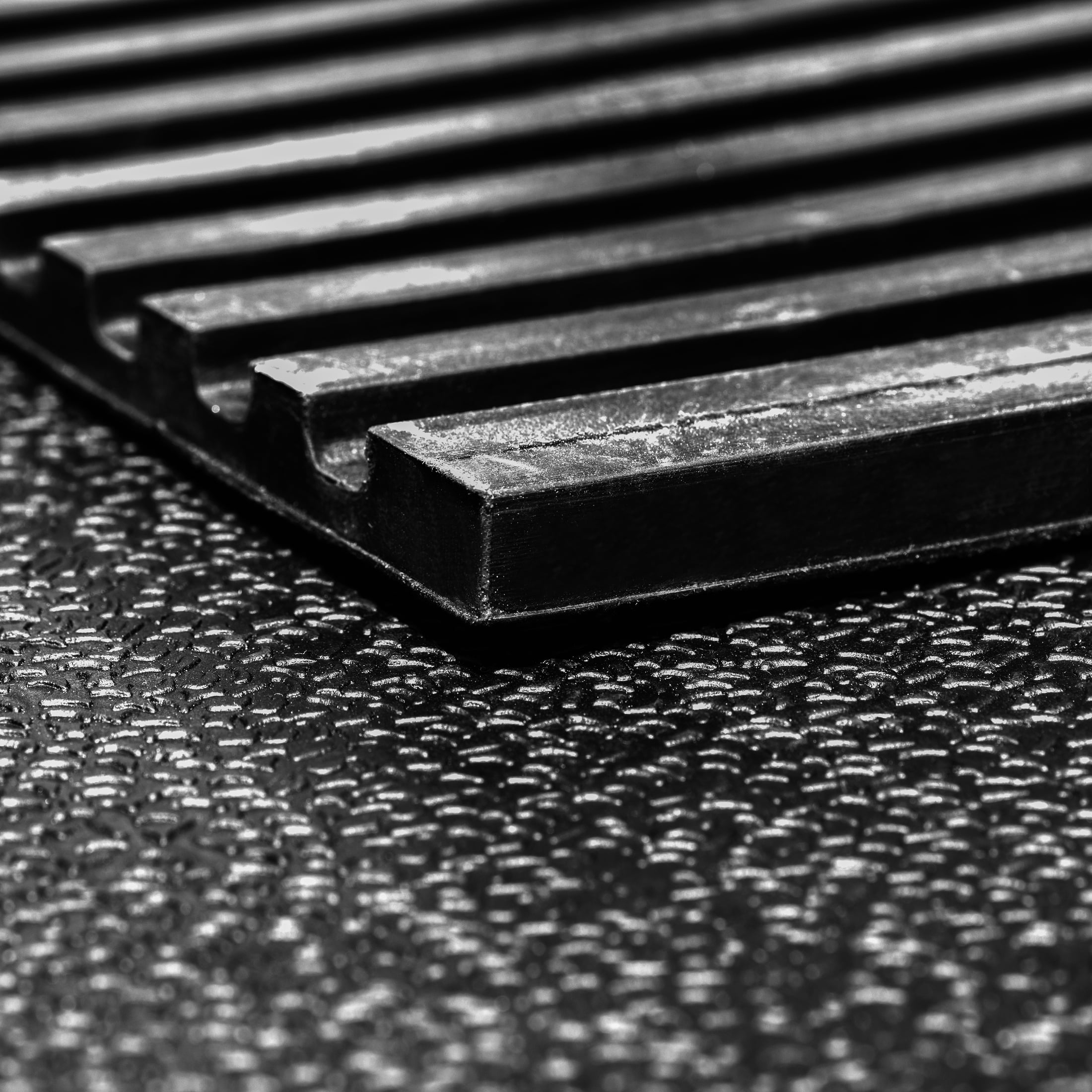 MSI Heavy Duty Rubber Utility Mat 42 In. X 72 In. X 0.75 In. For Gym Floors, Garages, Stables, Indoor & Outdoor Use